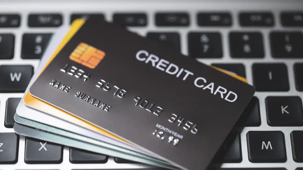 What is a Credit Card and How it Works